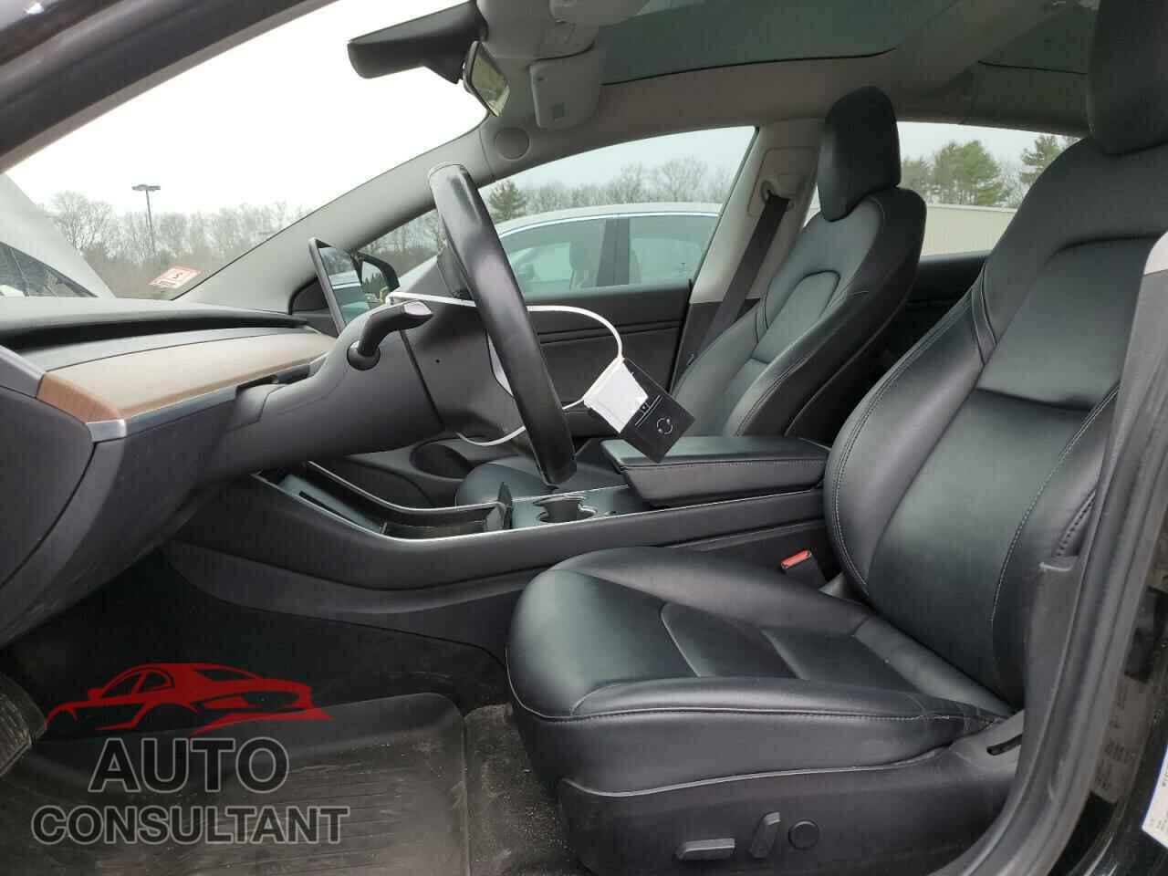TESLA MODEL 3 2018 - 5YJ3E1EB3JF182388