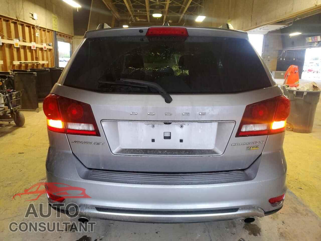 DODGE JOURNEY 2019 - 3C4PDCGG7KT803837