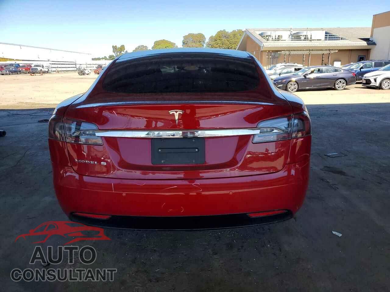 TESLA MODEL S 2017 - 5YJSA1E13HF208903