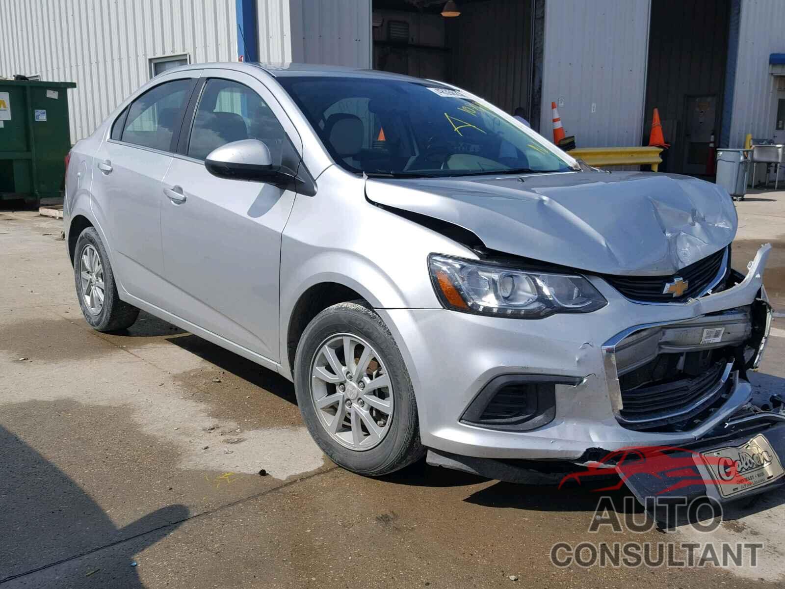 CHEVROLET SONIC 2017 - 1G1JD5SH2H4142646