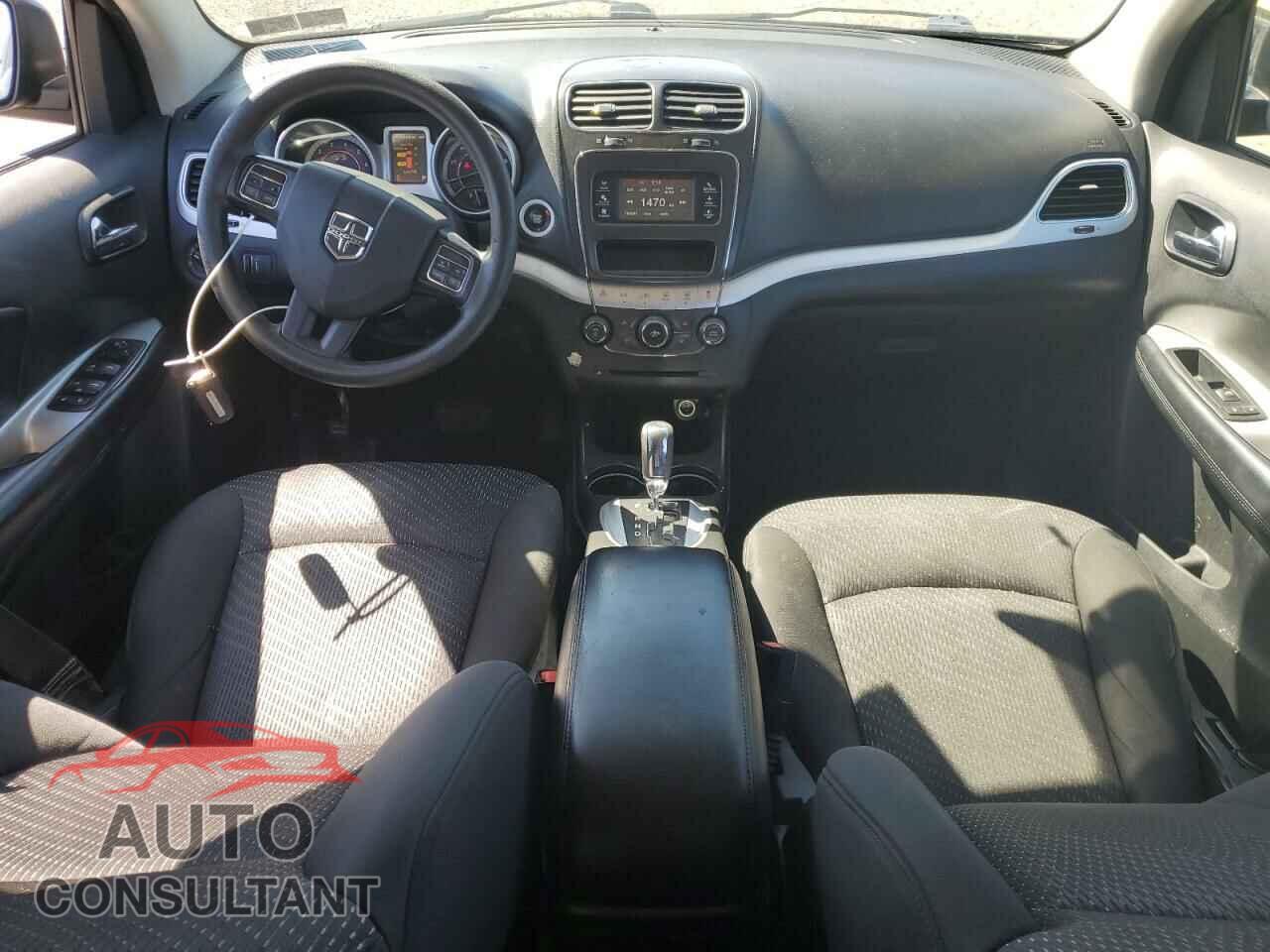 DODGE JOURNEY 2017 - 3C4PDCBG7HT519009