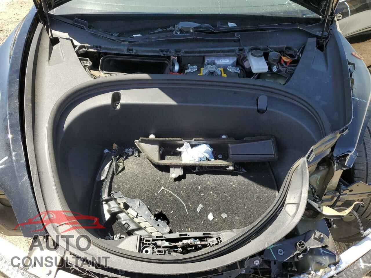 TESLA MODEL 3 2018 - 5YJ3E1EB0JF127509