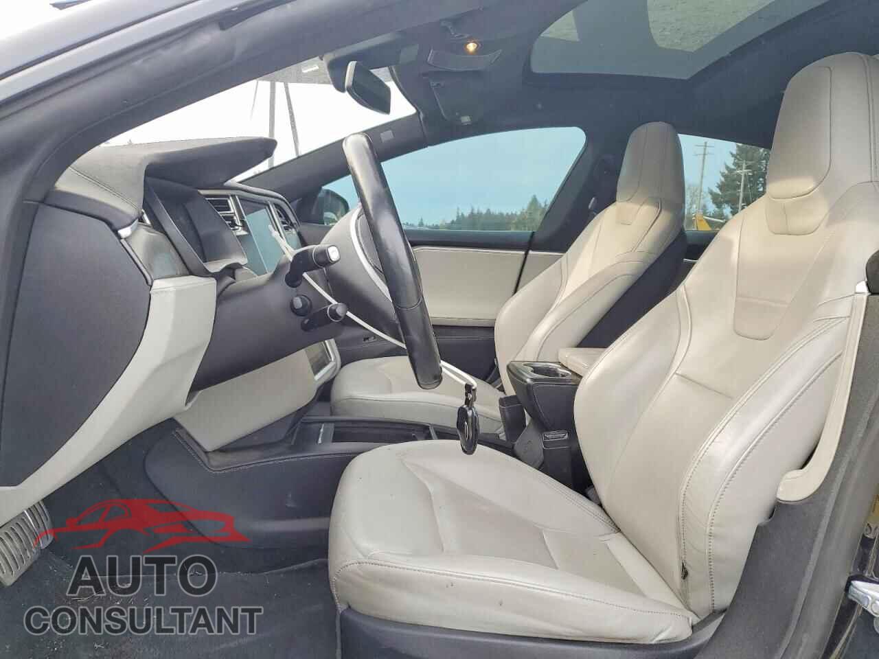TESLA MODEL S 2016 - 5YJSA1E48GF143670