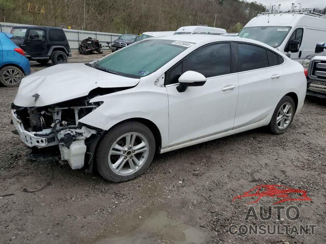 CHEVROLET CRUZE 2017 - 1G1BE5SM3H7131376