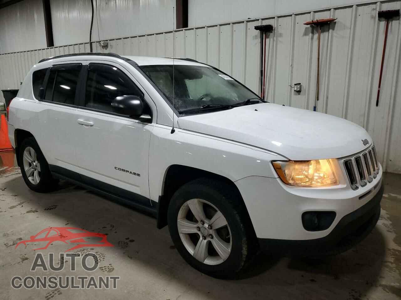 JEEP COMPASS 2011 - 1J4NF1FB3BD239356