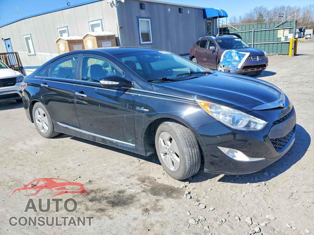 HYUNDAI SONATA 2012 - KMHEC4A40CA042278