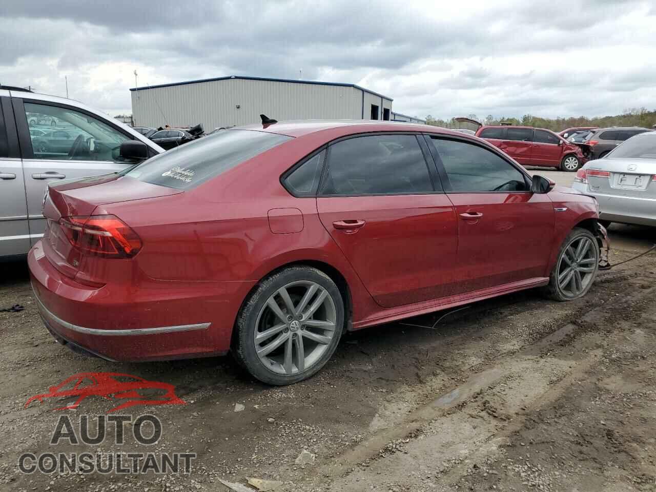 VOLKSWAGEN PASSAT 2018 - 1VWAA7A35JC028778