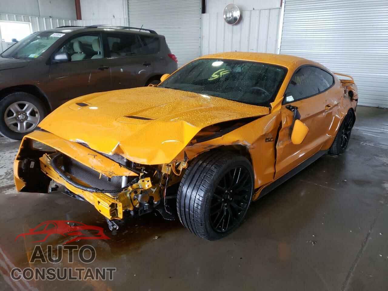 FORD MUSTANG 2019 - 1FA6P8CF8K5117745