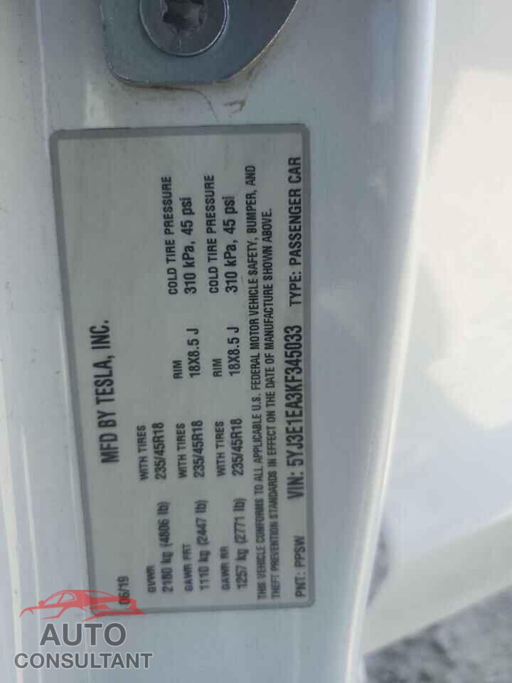 TESLA MODEL 3 2019 - 5YJ3E1EA3KF345033