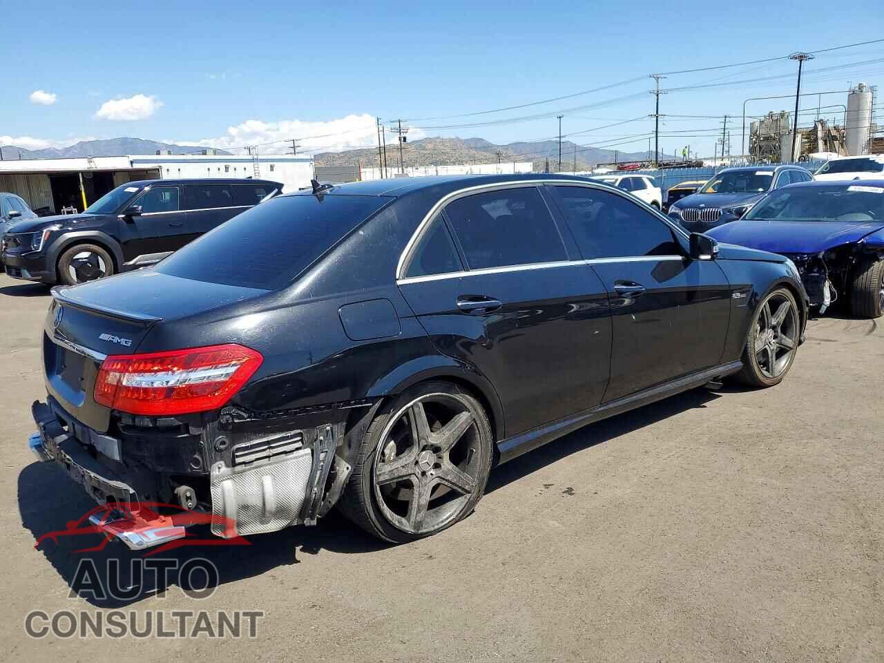 MERCEDES-BENZ E-CLASS 2010 - WDDHF7HB1AA123047
