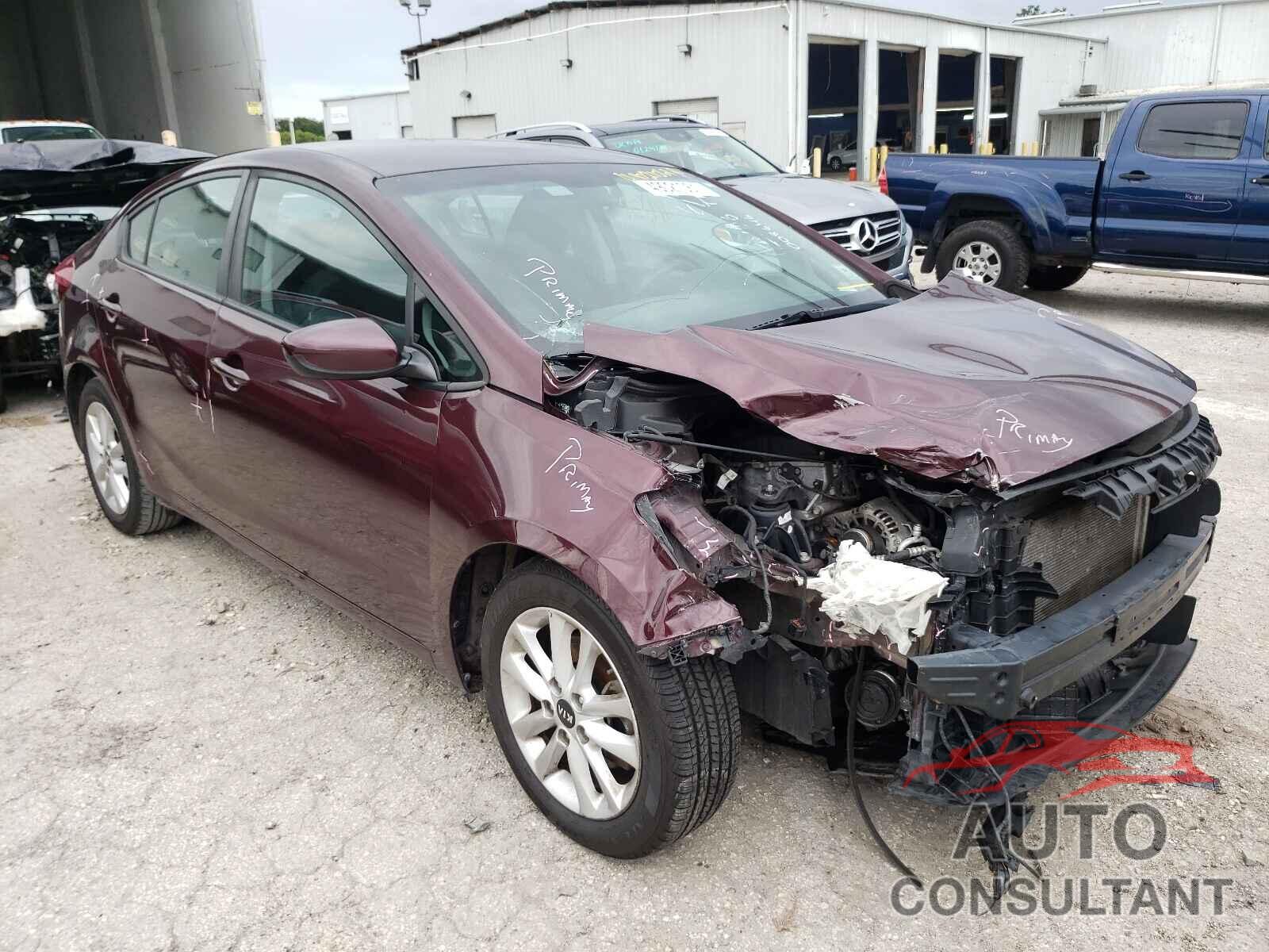 KIA FORTE 2017 - 3KPFL4A7XHE008646