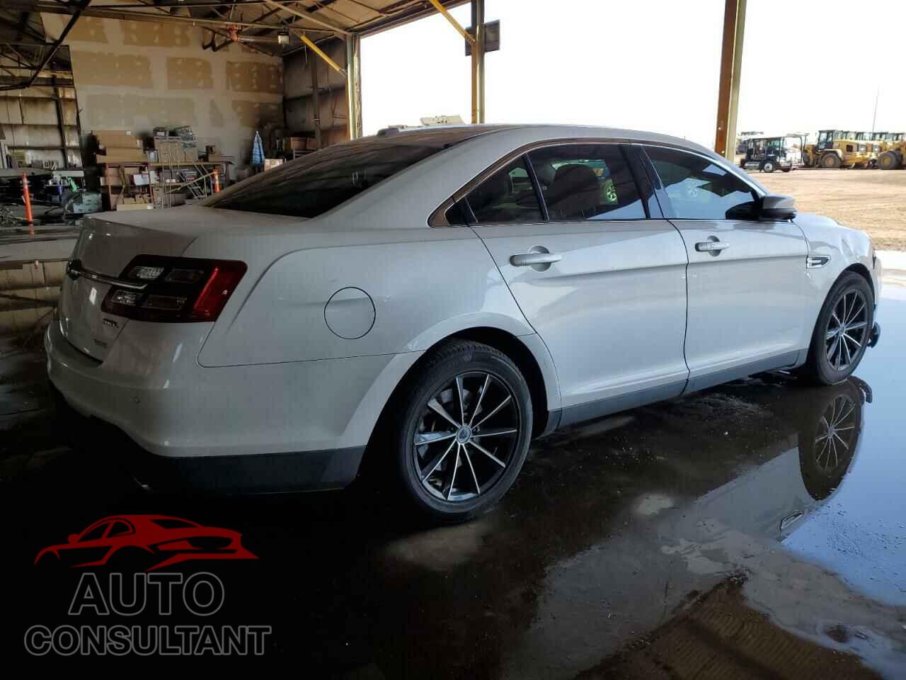 FORD TAURUS 2016 - 1FAHP2E83GG141760