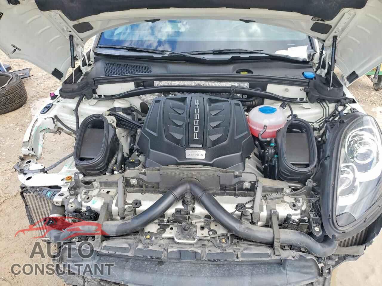 PORSCHE MACAN 2018 - WP1AB2A58JLB33320