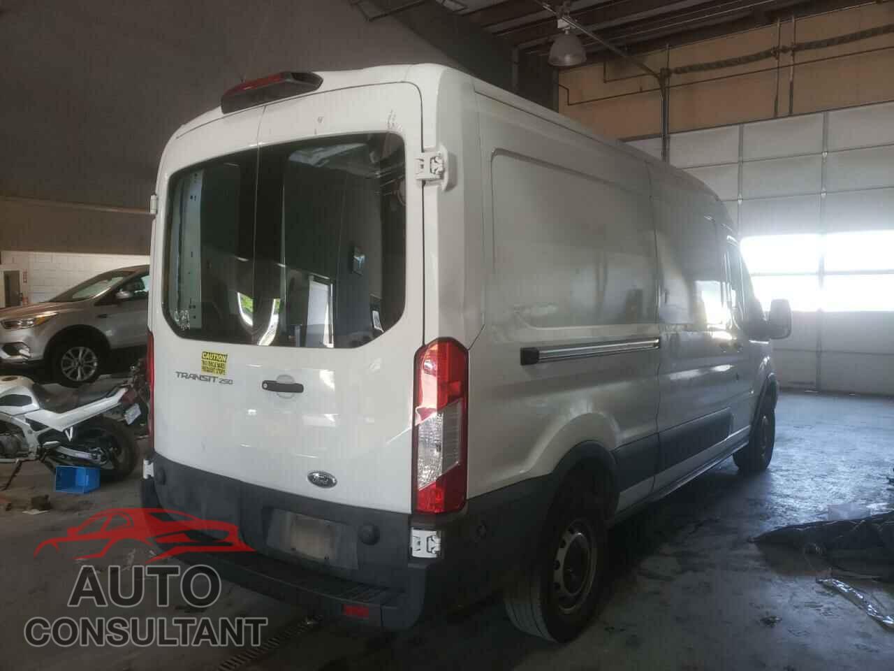 FORD TRANSIT CO 2019 - 1FTYR2CM2KKB08095