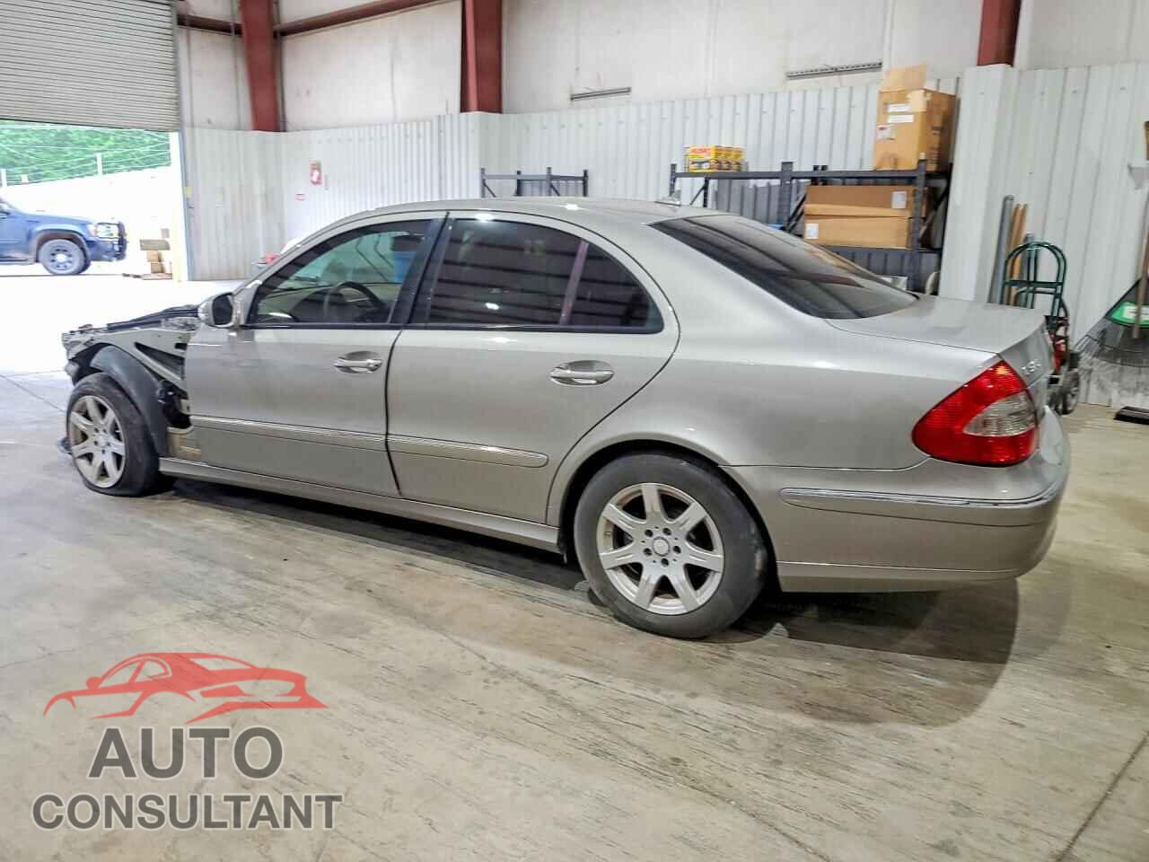 MERCEDES-BENZ E-CLASS 2009 - WDBUF22X69B436387