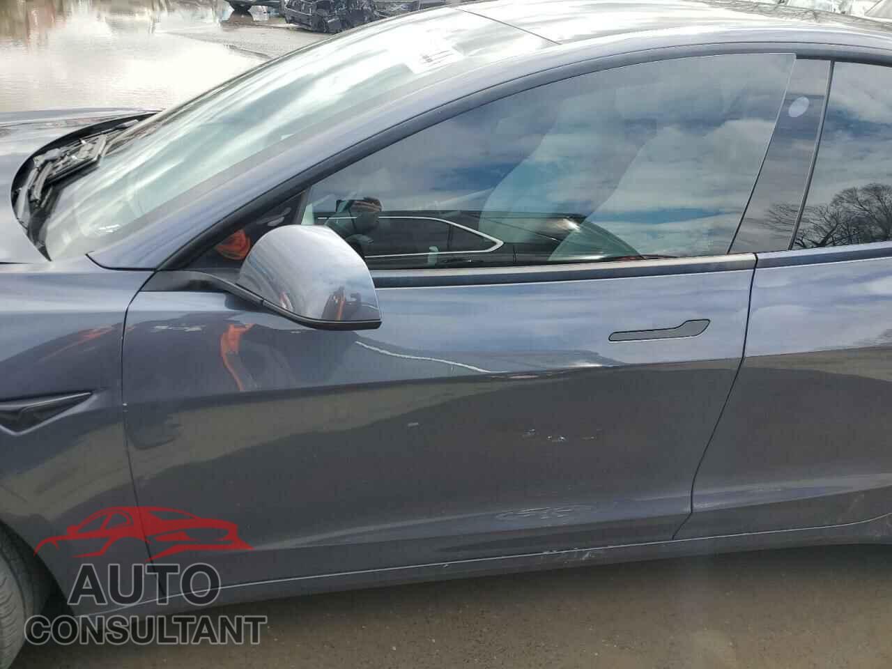 TESLA MODEL 3 2021 - 5YJ3E1EB5MF045845
