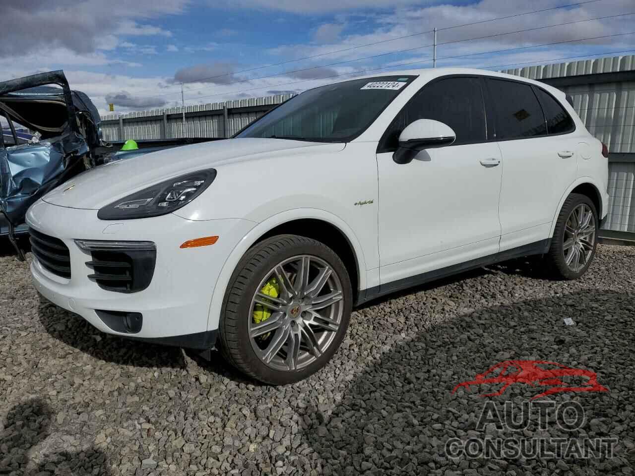 PORSCHE CAYENNE 2017 - WP1AE2A23HLA75284