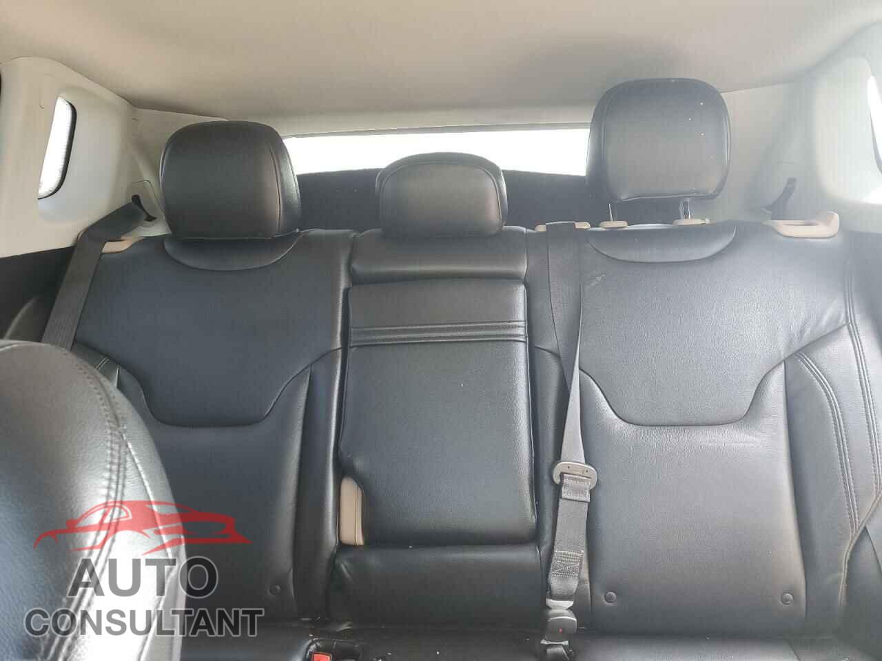 JEEP COMPASS 2017 - 3C4NJDAB6HT688868