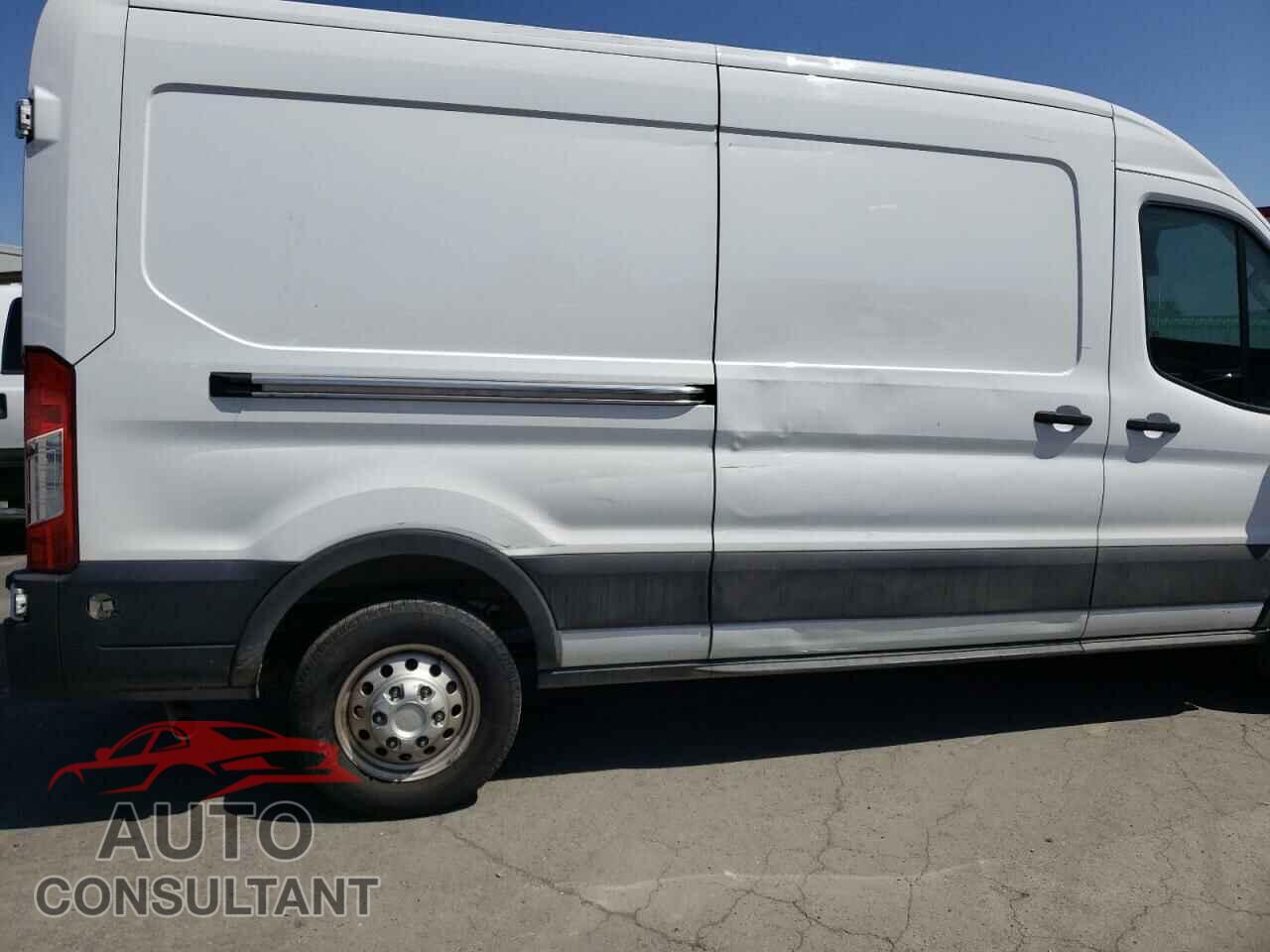 FORD TRANSIT CO 2020 - 1FTBR2C88LKA04415