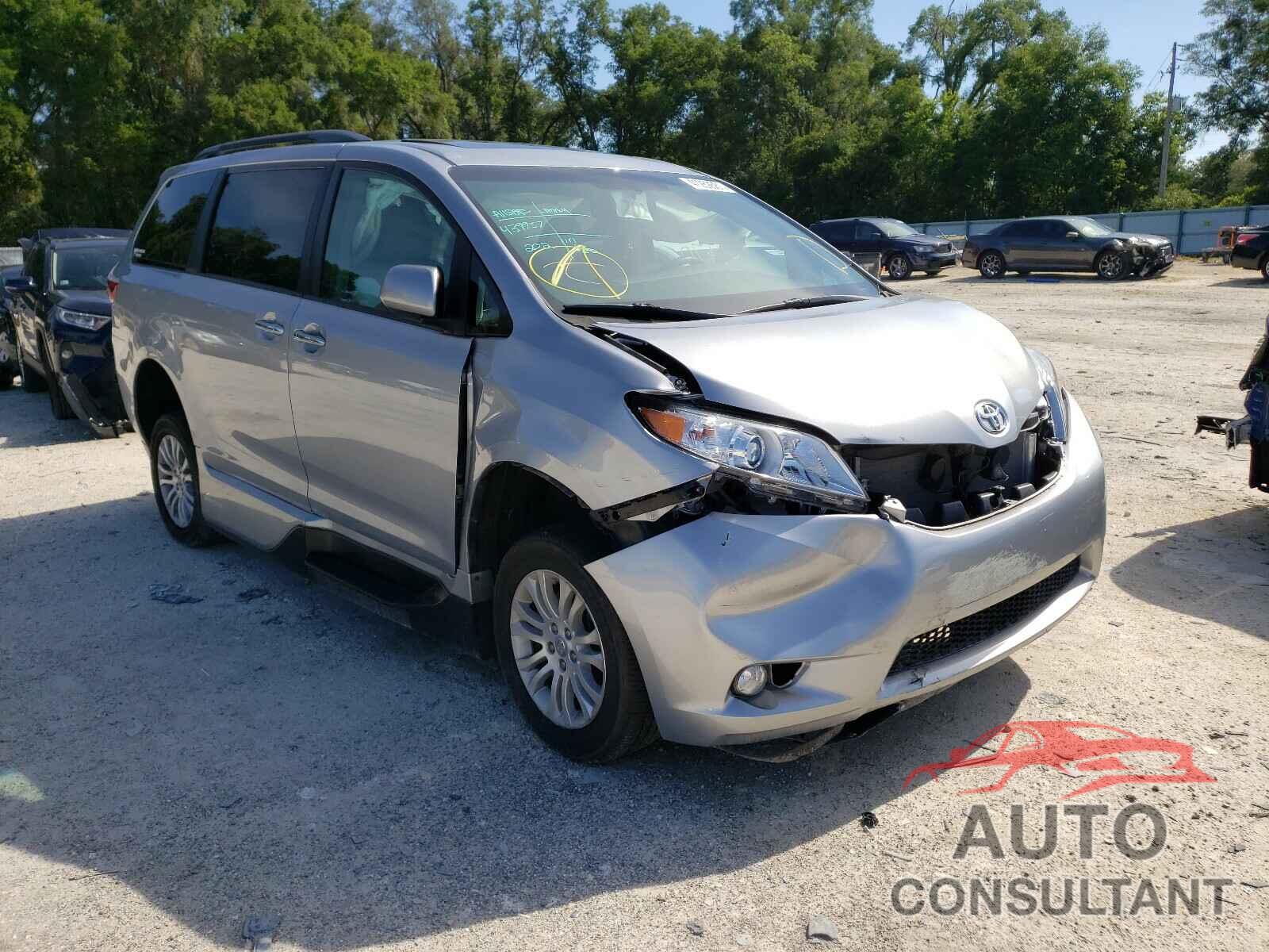 TOYOTA SIENNA 2017 - 5TDYZ3DC3HS786898