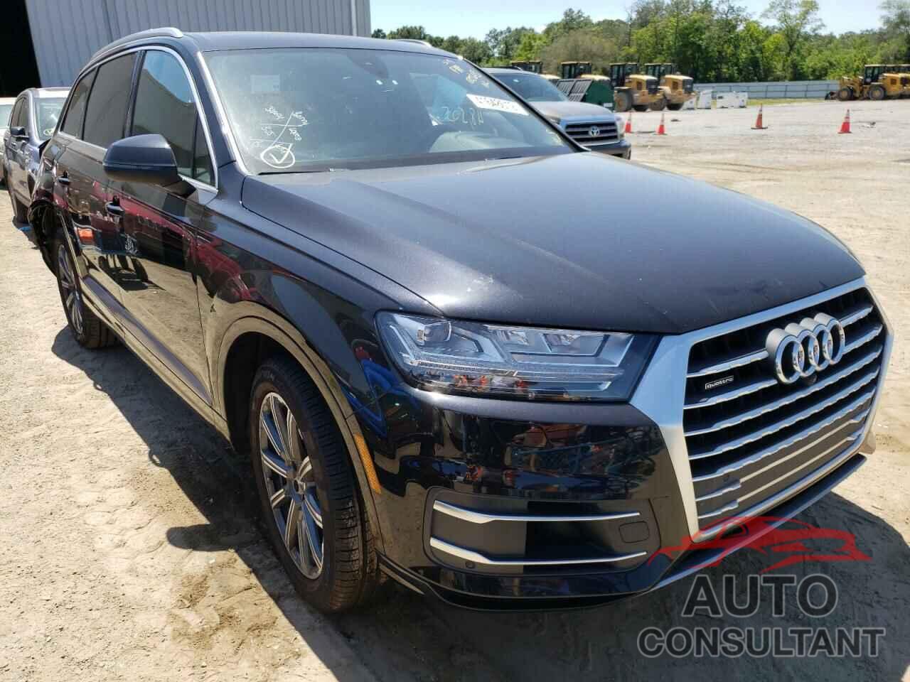 AUDI Q7 2018 - WA1LAAF79JD005643