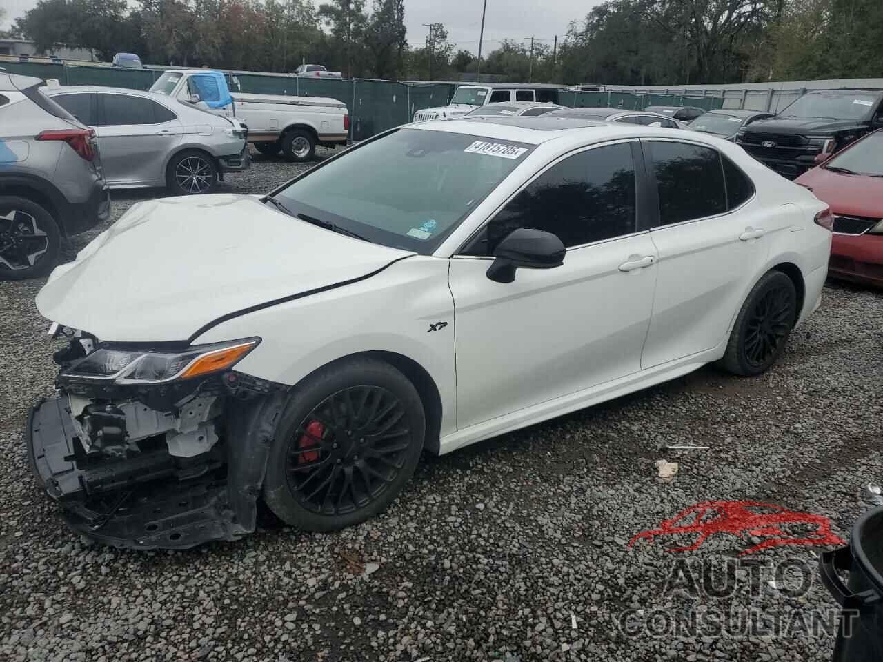 TOYOTA CAMRY 2020 - 4T1G11AK2LU918777