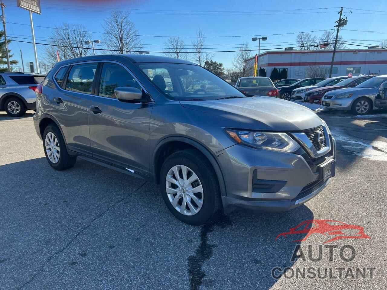 NISSAN ROGUE 2017 - KNMAT2MV9HP557151