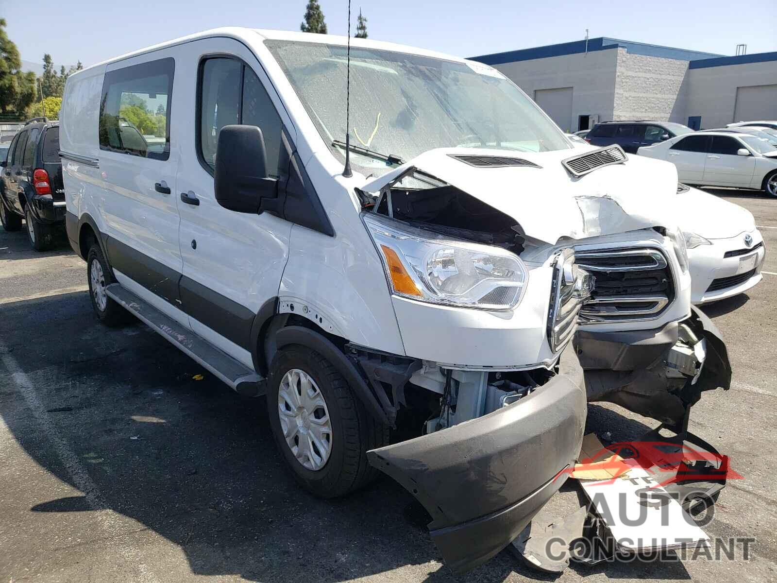 FORD TRANSIT CO 2019 - 1FTYR1YM6KKB34914