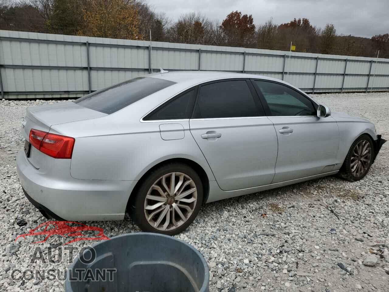 AUDI A6 2013 - WAUDFAFC8DN033342