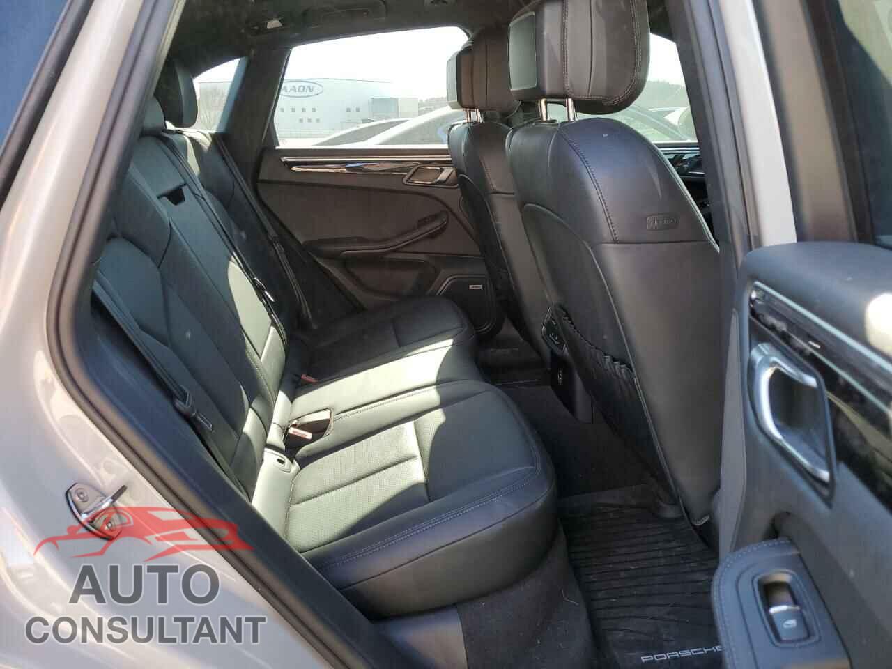 PORSCHE MACAN 2022 - WP1AA2A56NLB11292