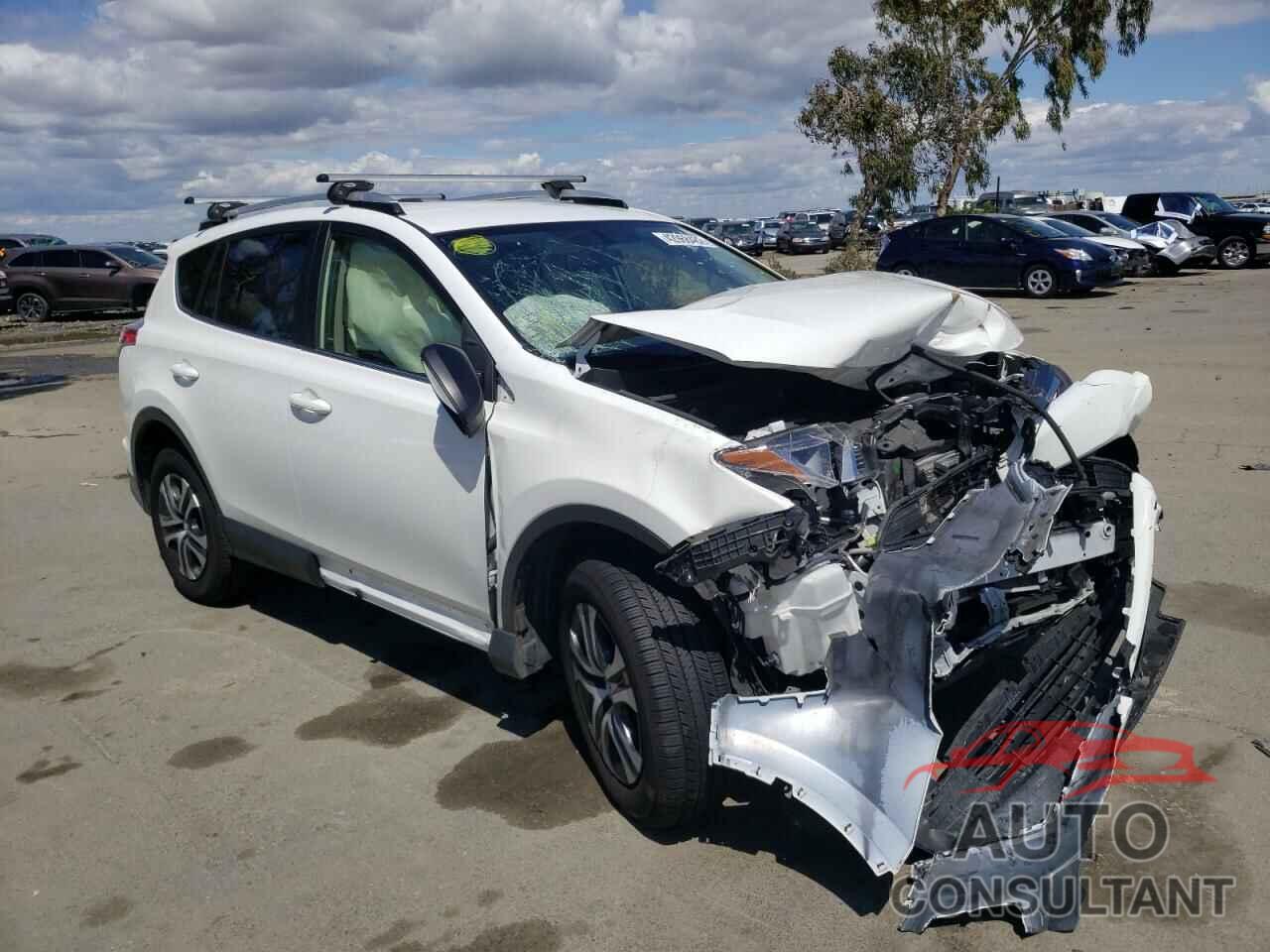 TOYOTA RAV4 2016 - JTMBFREV1GJ099240