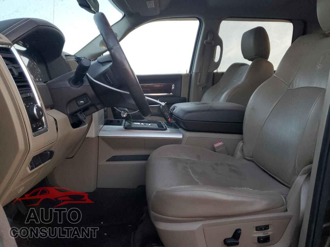 DODGE RAM 1500 2012 - 1C6RD7NT2CS123869