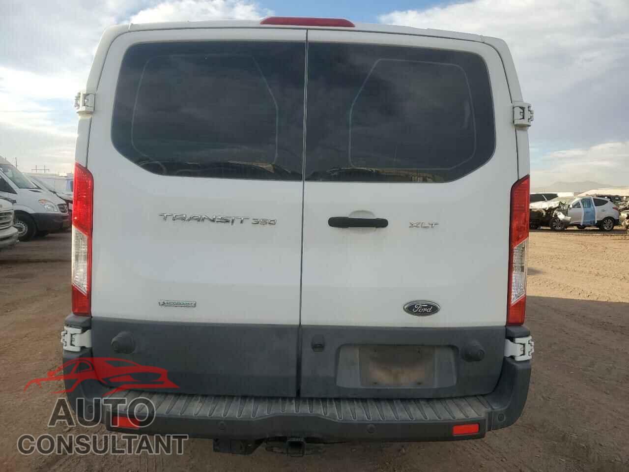 FORD TRANSIT 2015 - 1FBZX2YG8FKA69701