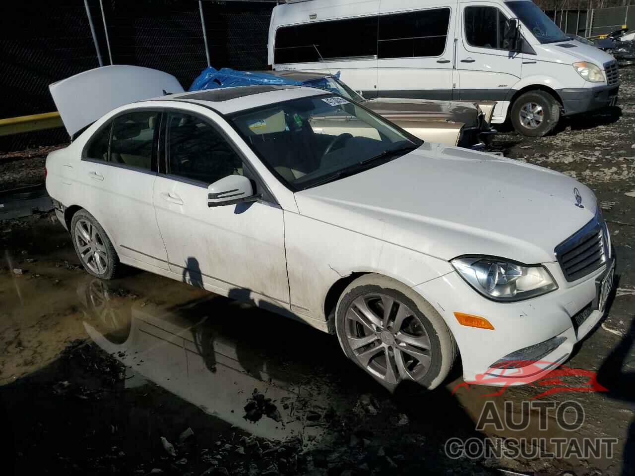 MERCEDES-BENZ C-CLASS 2013 - WDDGF8AB0DR289190