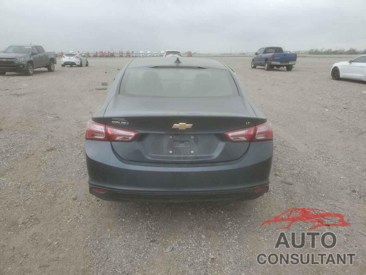 CHEVROLET MALIBU 2020 - 1G1ZD5ST5LF032436