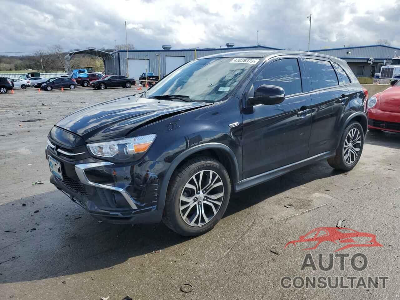 MITSUBISHI OUTLANDER 2018 - JA4AR3AU8JZ016354