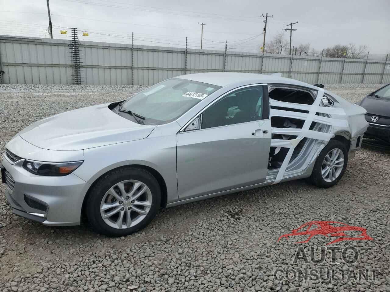 CHEVROLET MALIBU 2018 - 1G1ZD5ST8JF276238