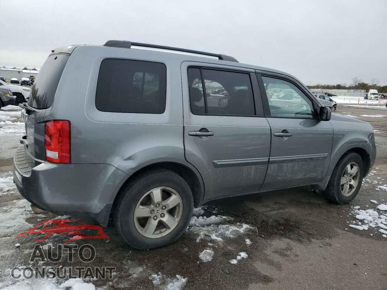 HONDA PILOT 2009 - 5FNYF48689B047499