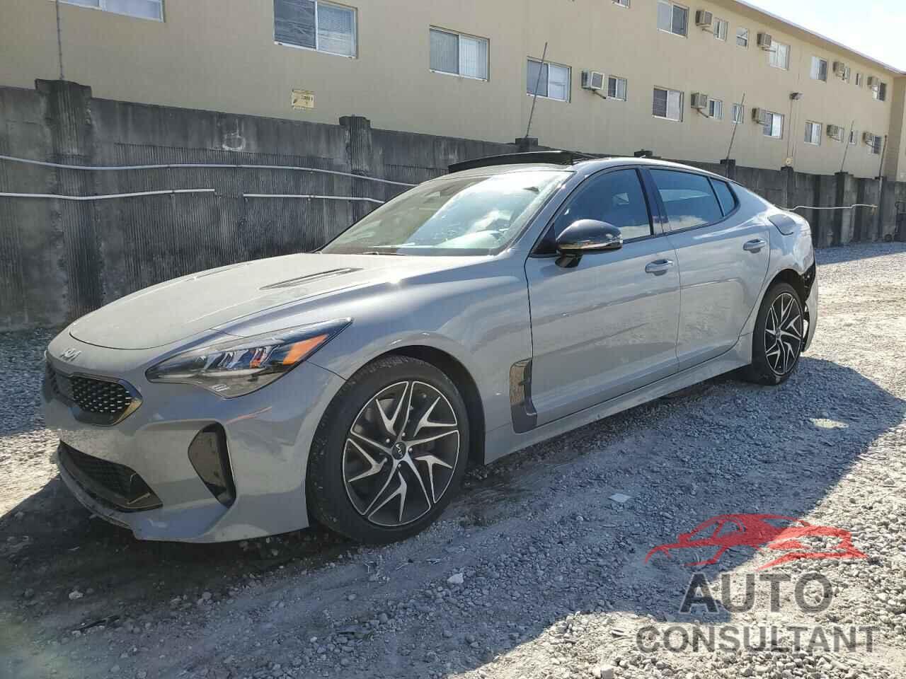KIA STINGER 2023 - KNAE35LD7P6137191