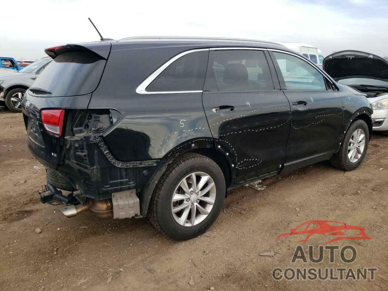 KIA SORENTO 2017 - 5XYPG4A55HG219179