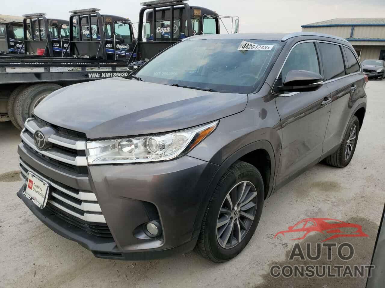 TOYOTA HIGHLANDER 2019 - 5TDKZRFH0KS344864
