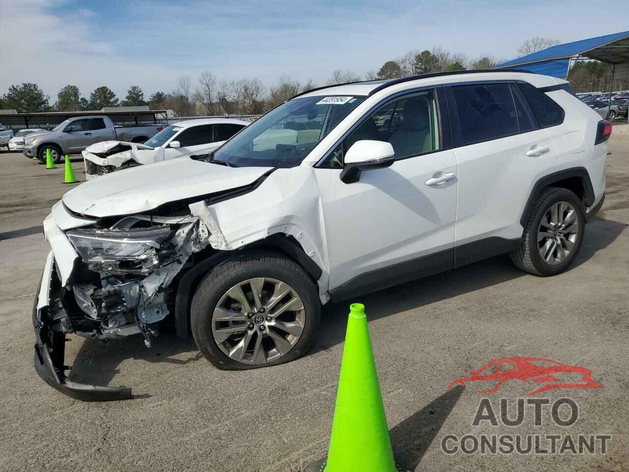 TOYOTA RAV4 2019 - JTMC1RFV3KD016593