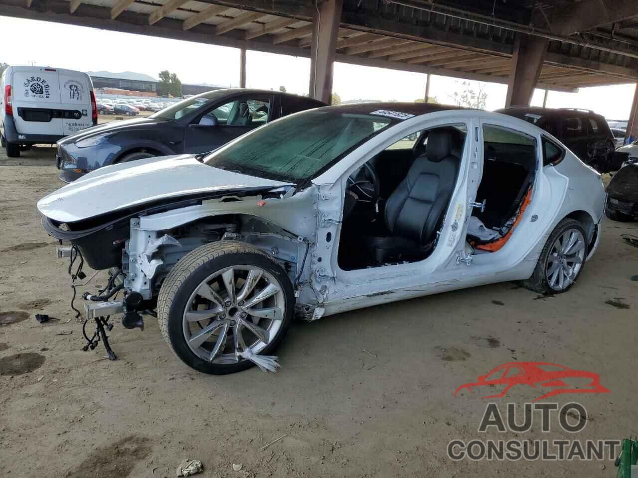 TESLA MODEL 3 2019 - 5YJ3E1EA7KF431249