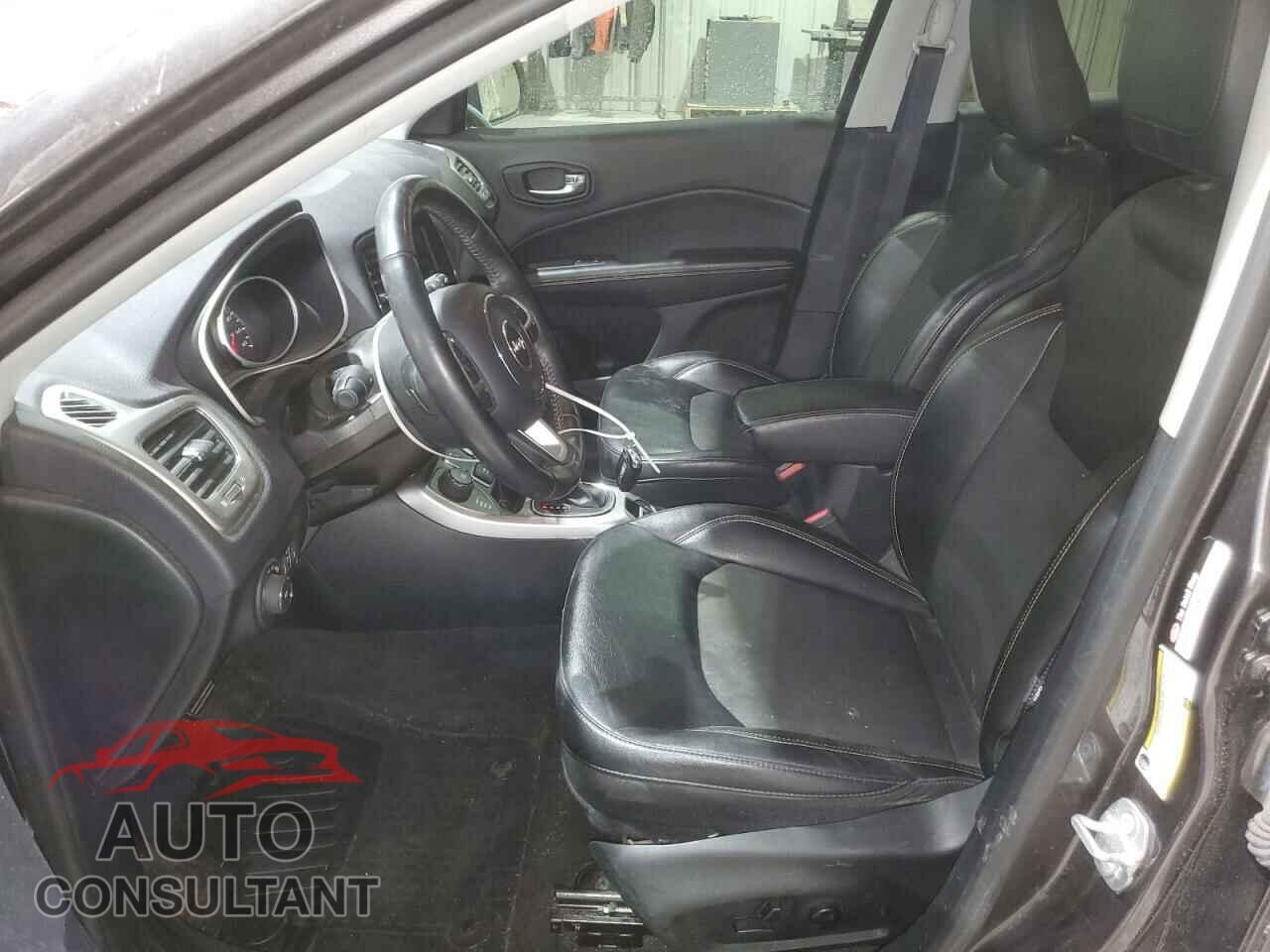 JEEP COMPASS 2018 - 3C4NJDBB0JT192128