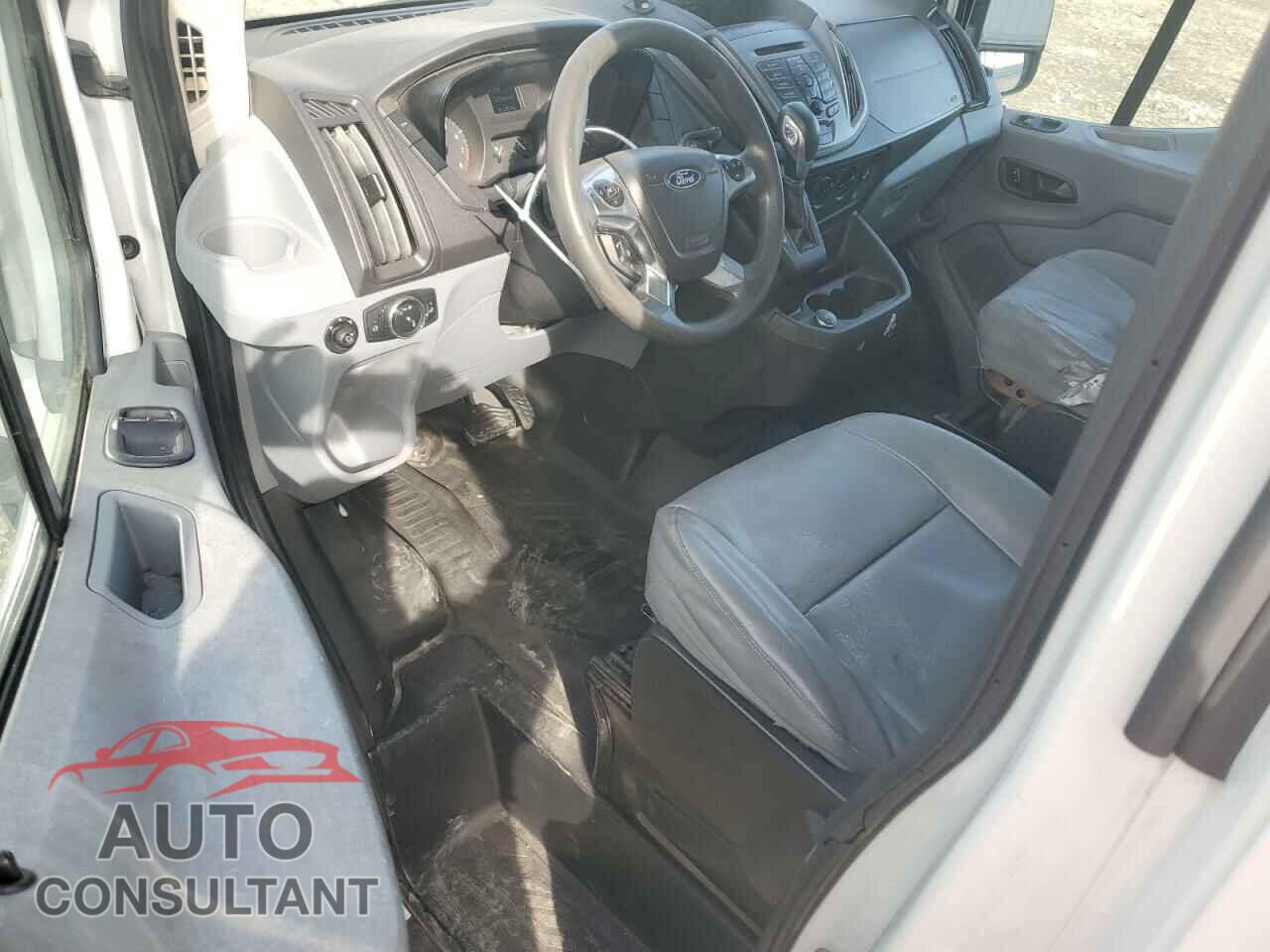 FORD TRANSIT 2018 - 1FTYE1CM0JKA24152