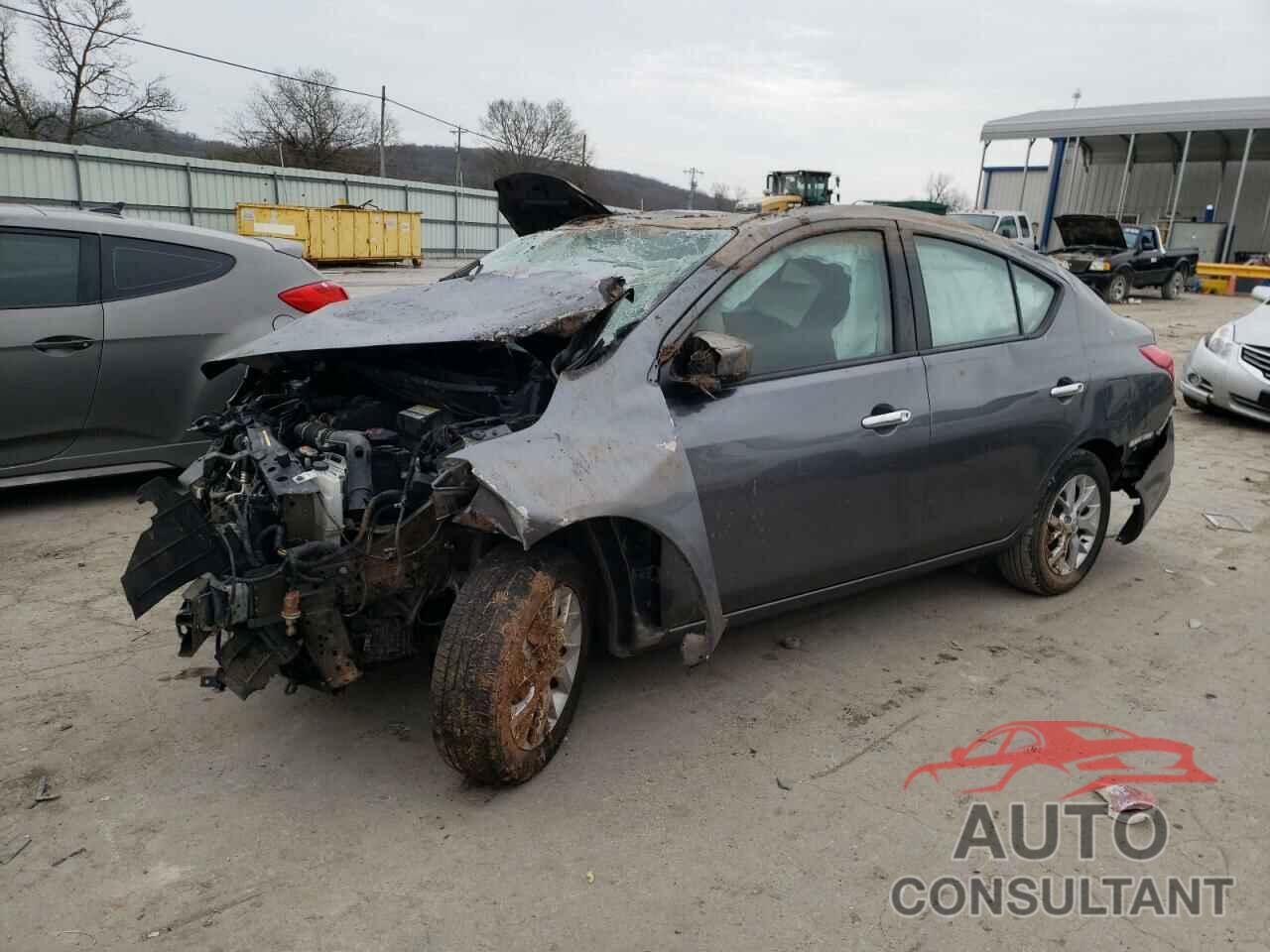 NISSAN VERSA 2018 - 3N1CN7AP7JL858706