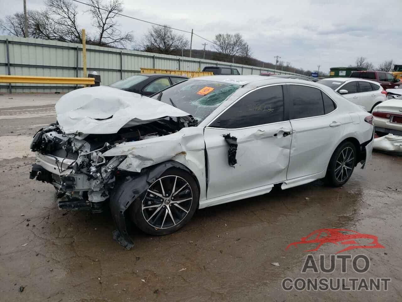TOYOTA CAMRY 2023 - 4T1G11AK1PU173803