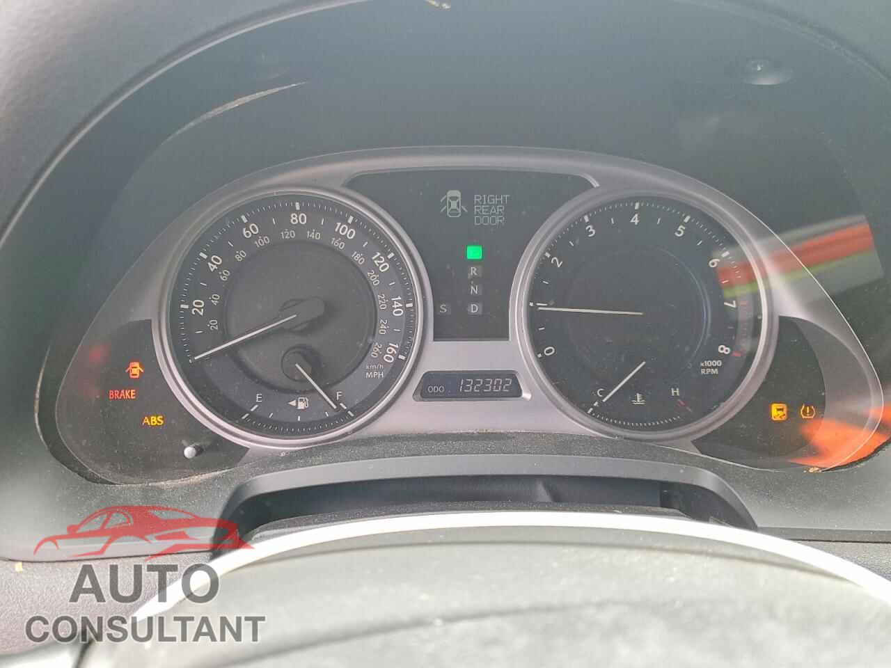 LEXUS IS 2010 - JTHBF5C25A5124527