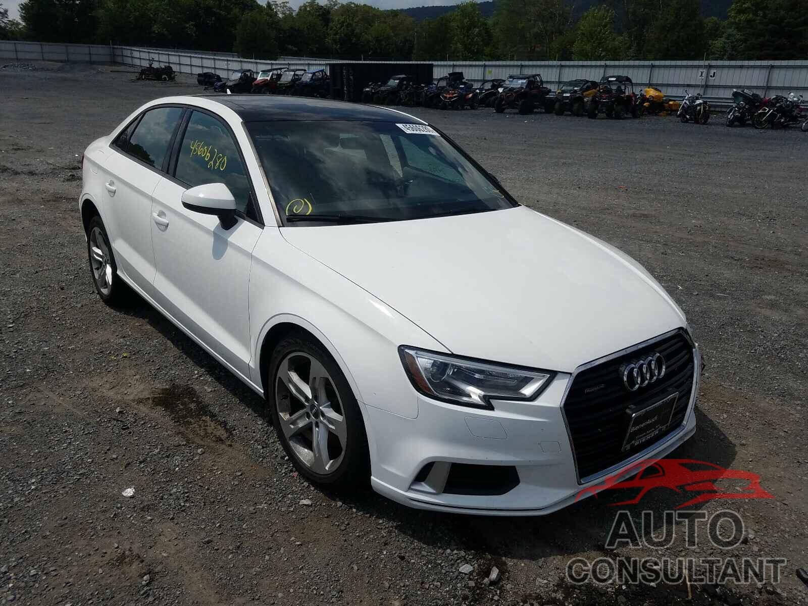 AUDI A3 2018 - WAUB8GFF5J1038256