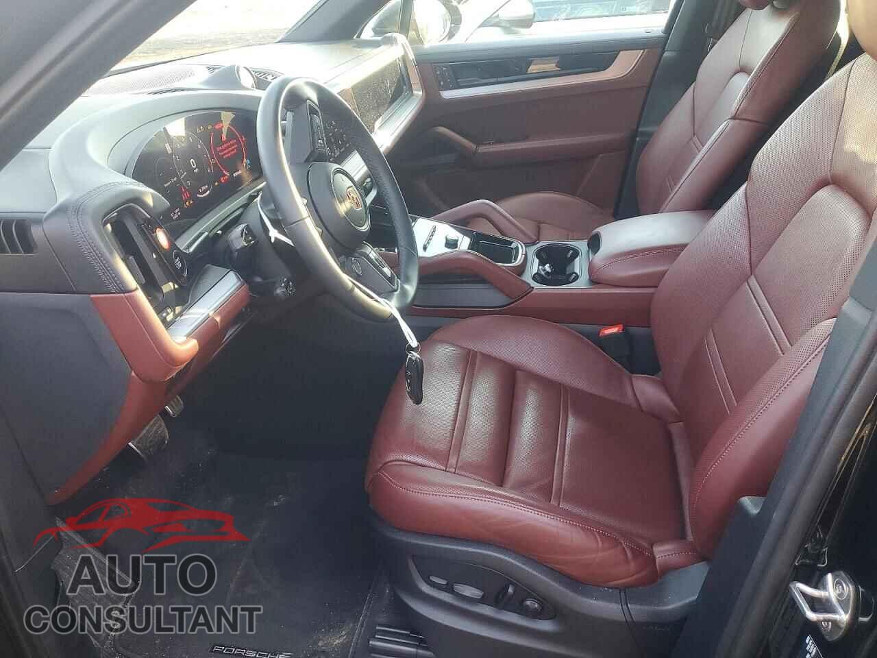 PORSCHE CAYENNE 2024 - WP1AL2AY6RDA33357